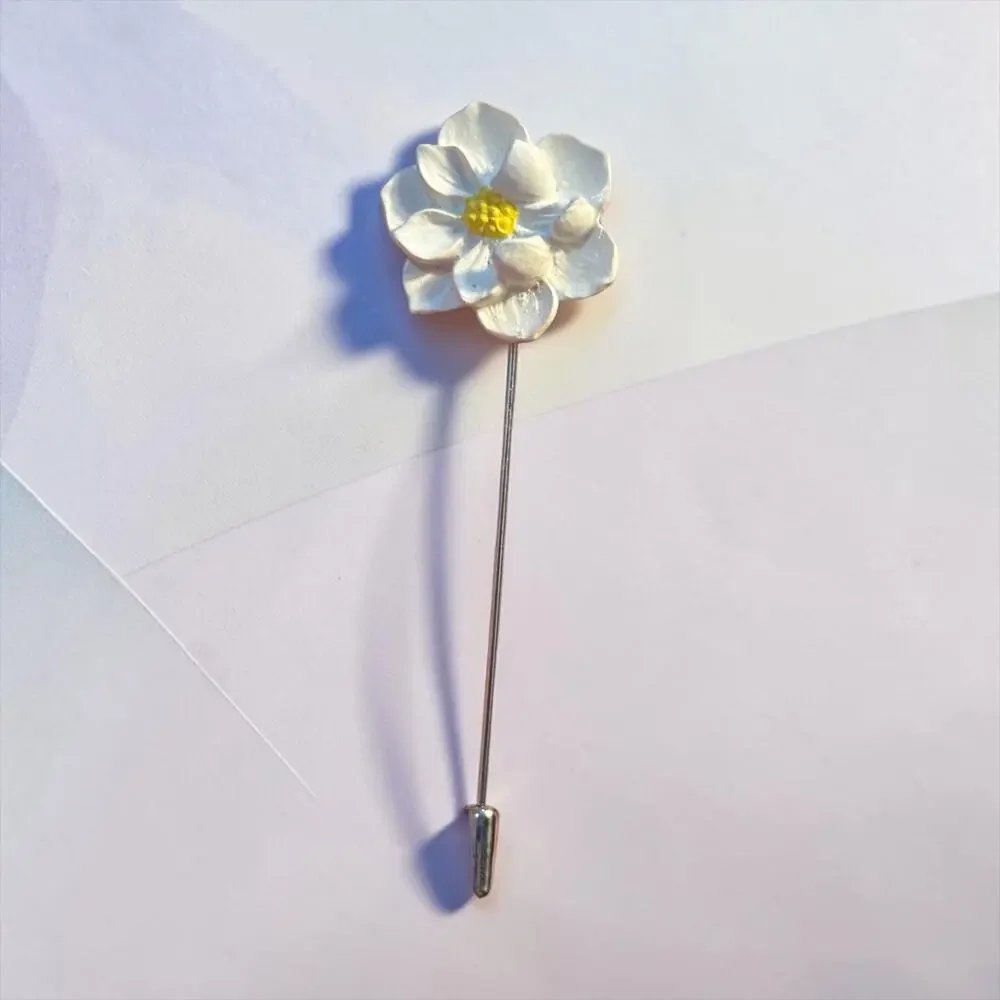 Handmade White Flower Stick Pin Vintage 1994 Floral Lapel Hat Brooch Cottagecore